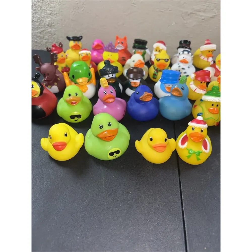 32 Rubber Ducks Assorted Costumes Themes Holidays Jeep Bath Floaters 2+